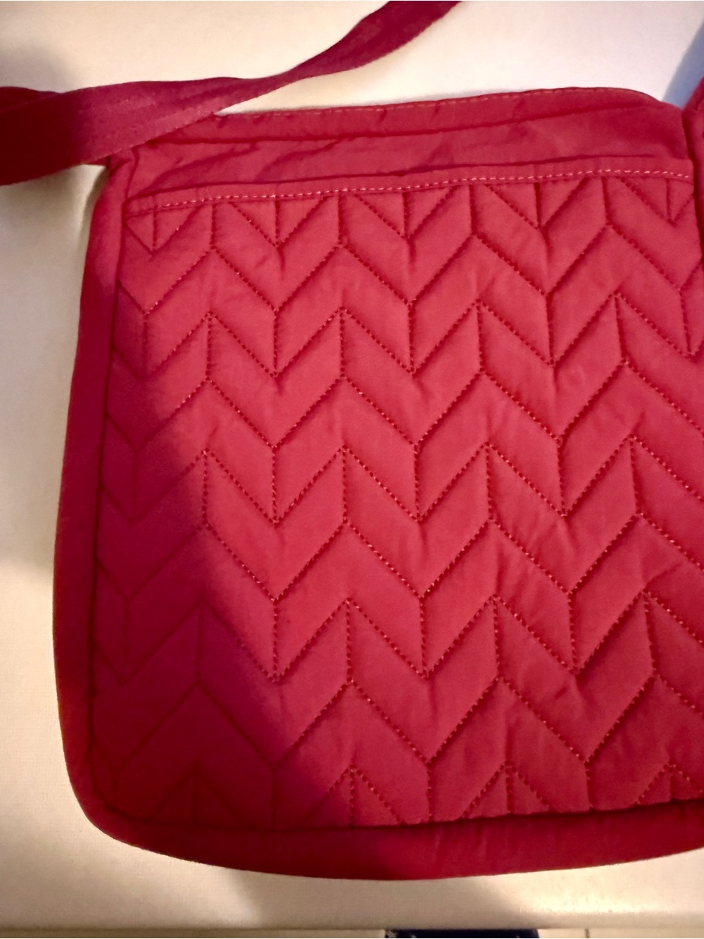 Lug Quilted Crossbody Bag - Picture 3 of 10